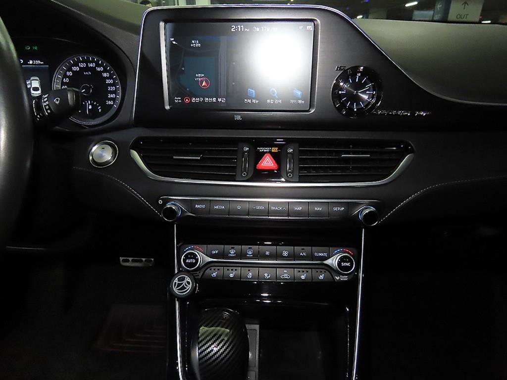 HYUNDAI Grandeur - Vista 11