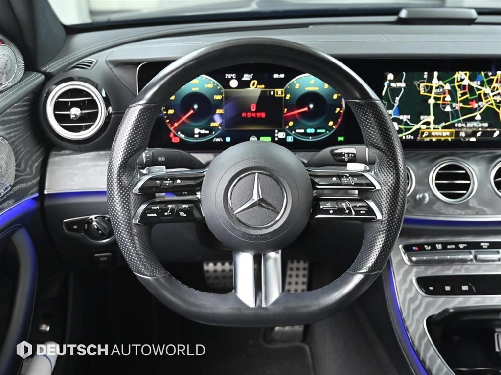 Mercedes Benz E class - Vista 7