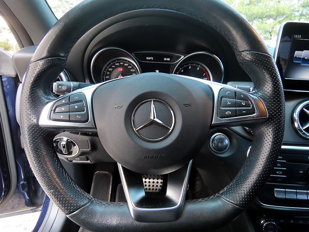 Mercedes Benz CLA Class - Vista 8