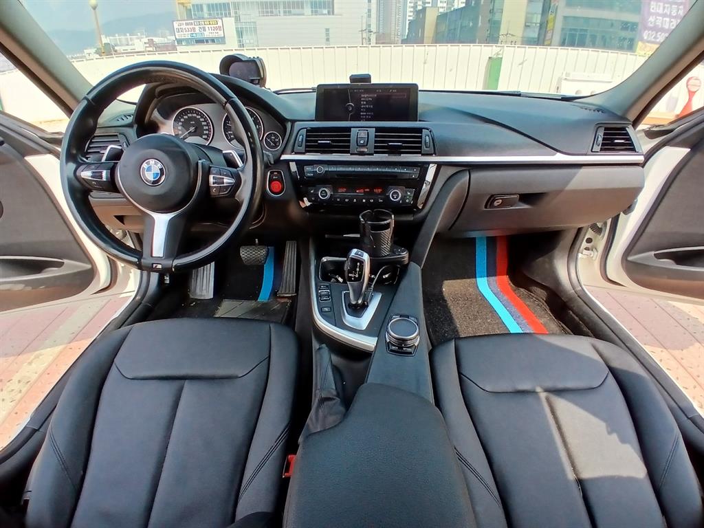 BMW 3 series - Vista 10