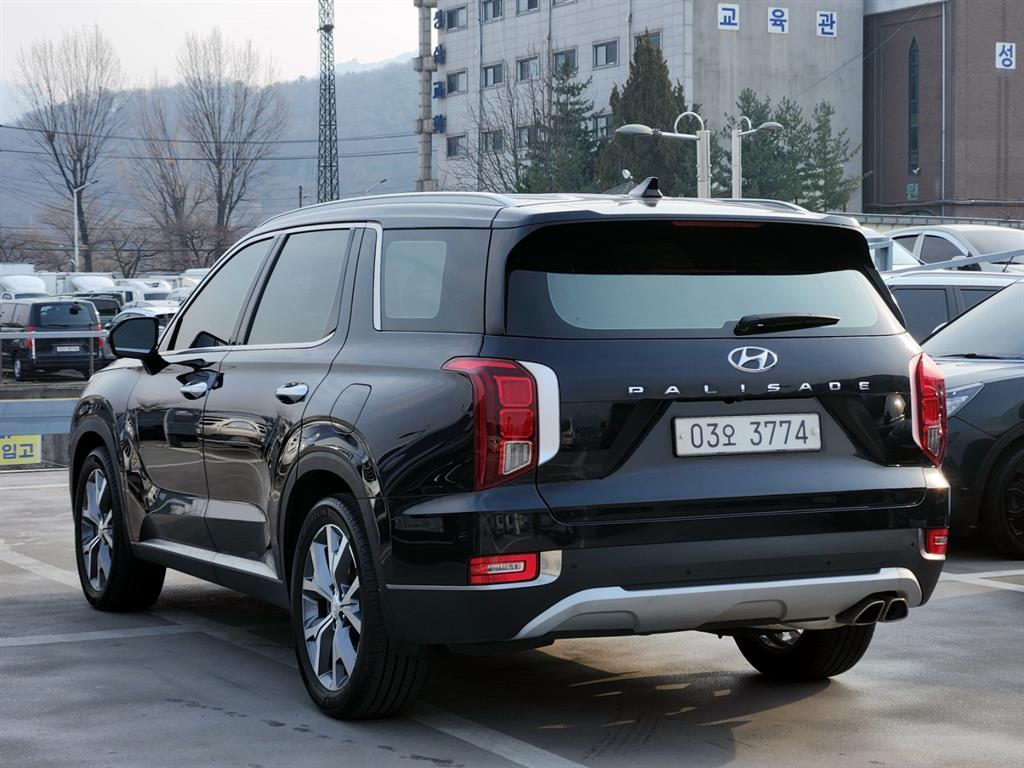 HYUNDAI Palisade - Vista 6