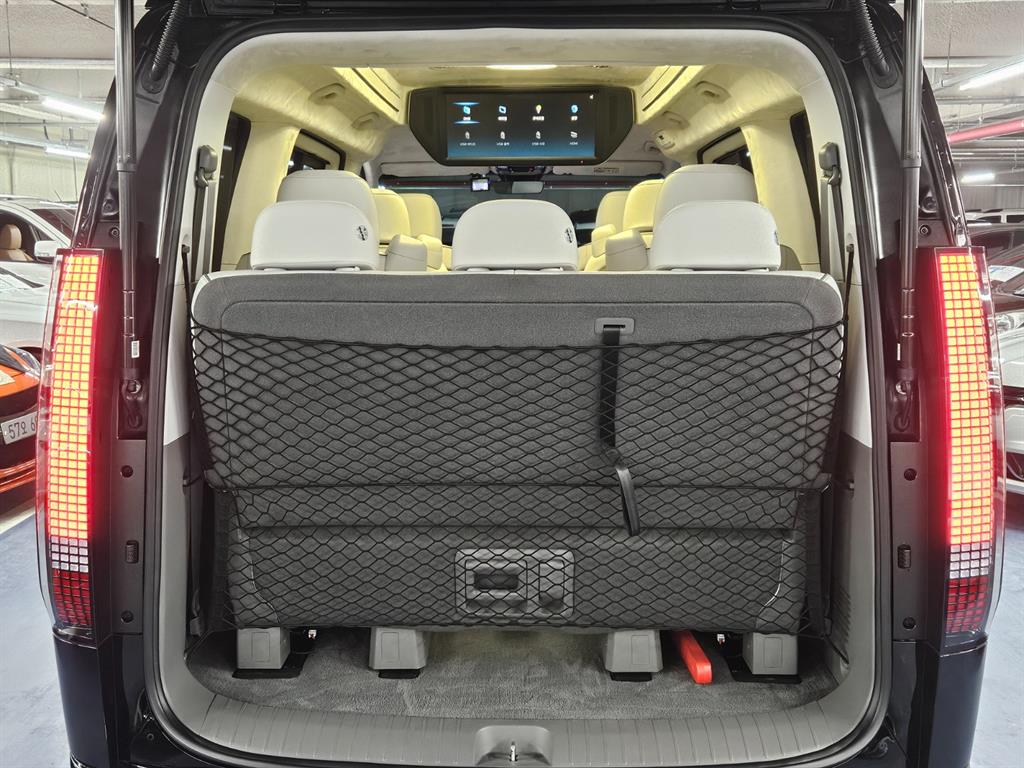 HYUNDAI Staria 2023 Negro - Importación desde Corea - HF Imports Iquique - Foto 19