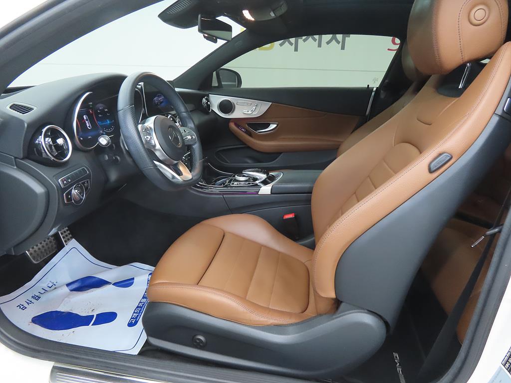 Mercedes Benz C Class - Vista 5