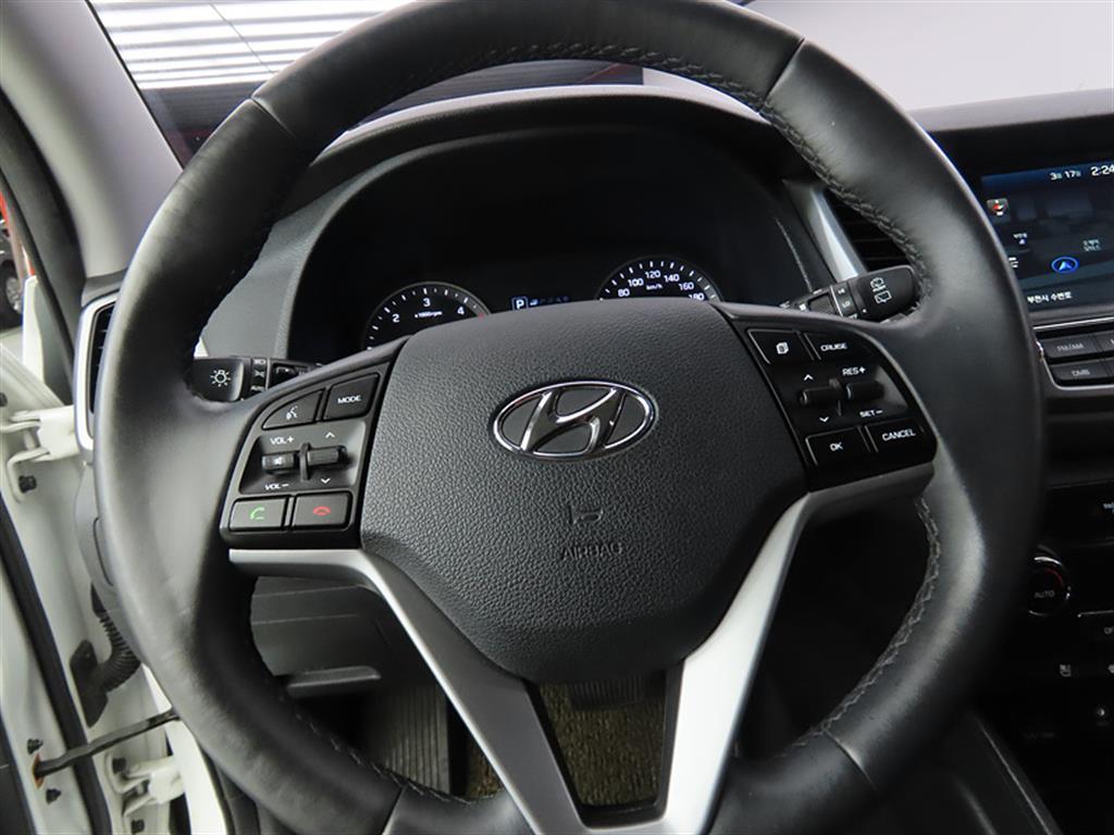 HYUNDAI Tucson - Vista 8