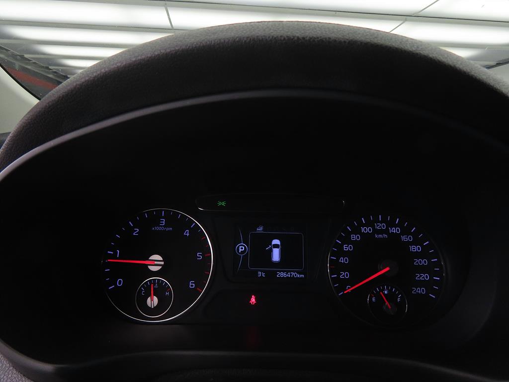 KIA Sorento - Vista 9