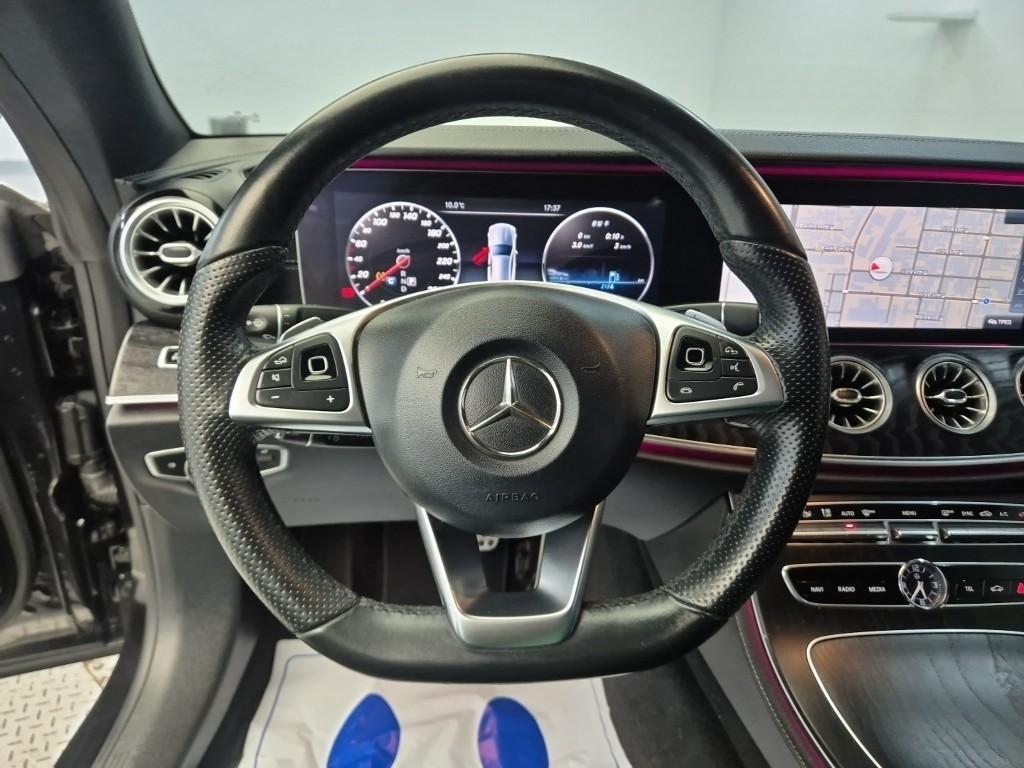 Mercedes Benz E class - Vista 10