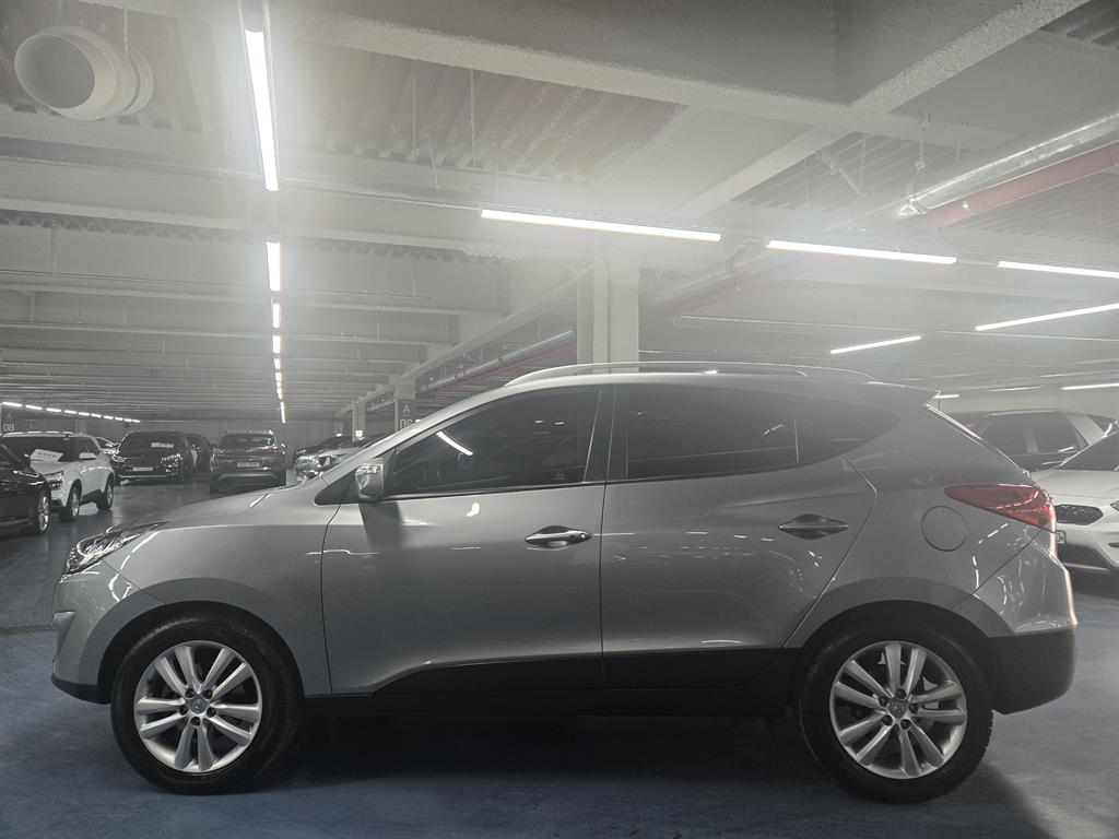 HYUNDAI Tucson - Vista 7