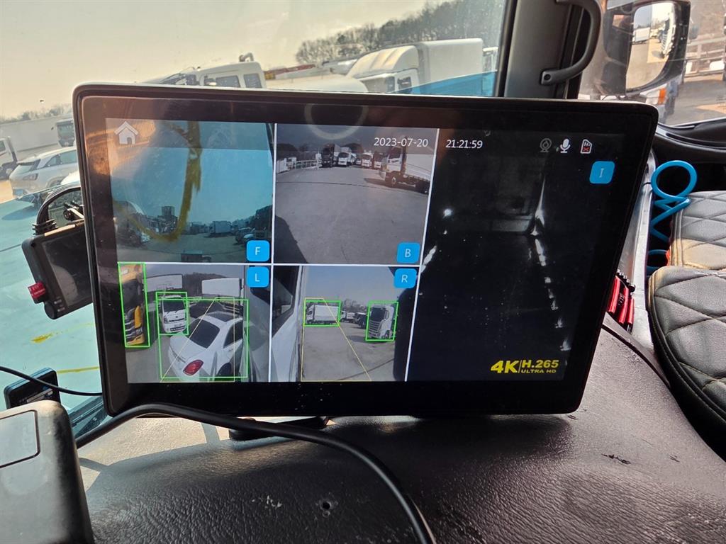 medium and large cargo truck 2014 Blanco - Importación desde Corea - HF Imports Iquique - Foto 17