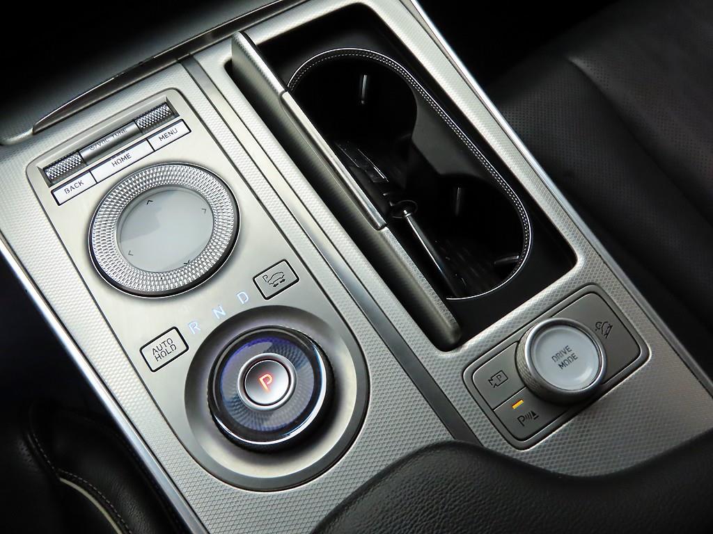 Genesis GV80 - Vista 10