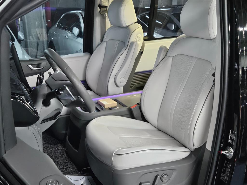 HYUNDAI Staria 2023 Negro - Importación desde Corea - HF Imports Iquique - Foto 15