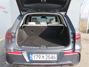 Genesis GV70 - Vista 10