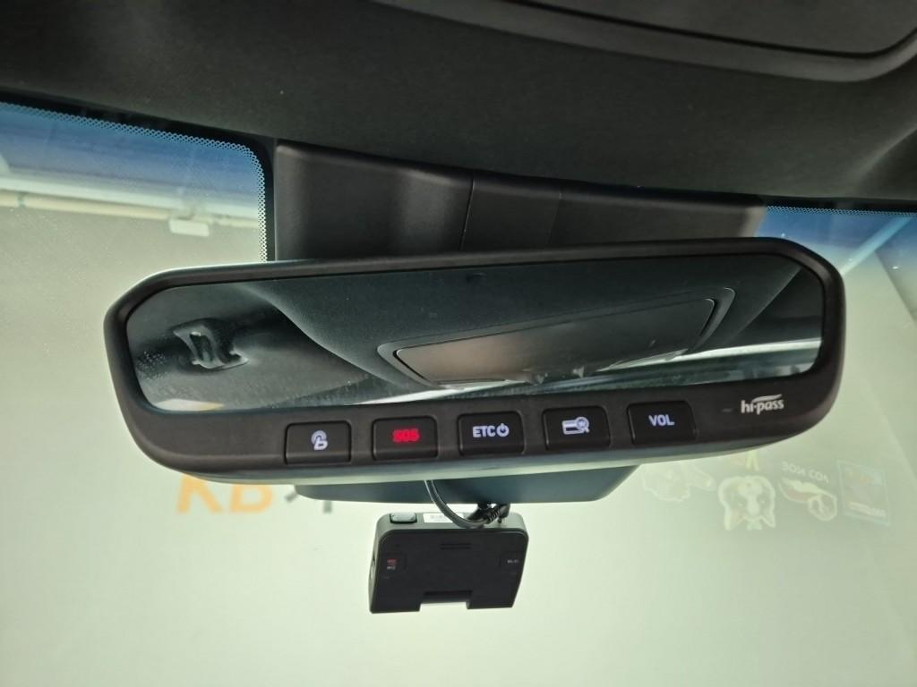 HYUNDAI Veloster 2018 Rojo - Importación desde Corea - HF Imports Iquique - Foto 18