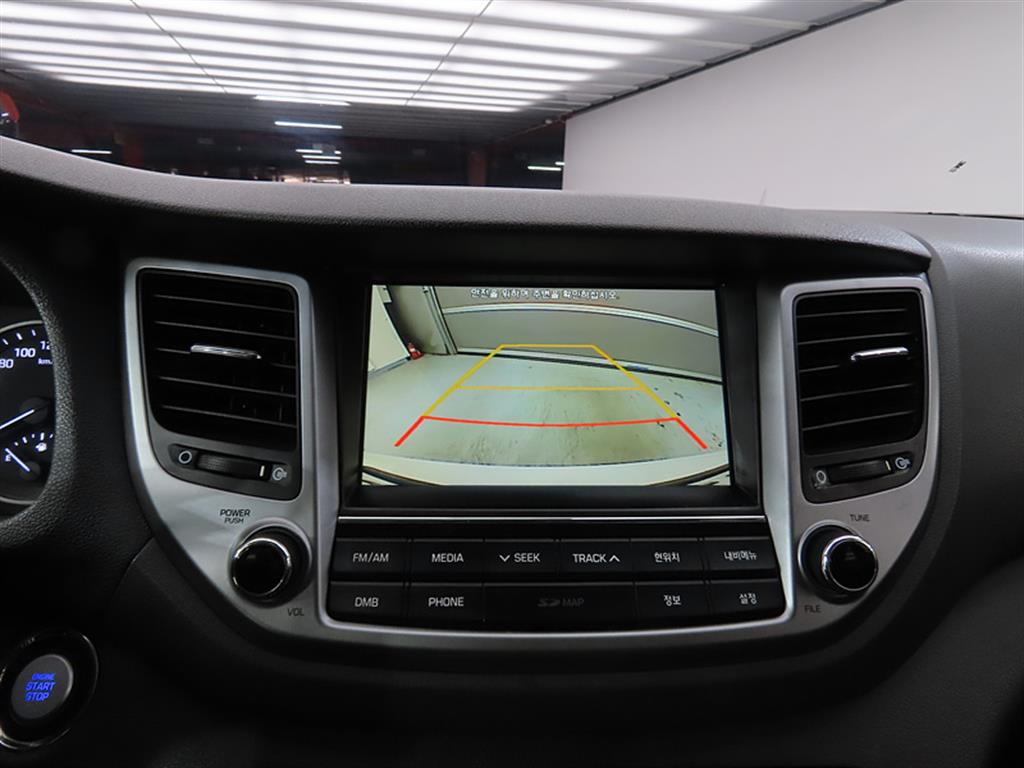 HYUNDAI Tucson 2017 Blanco - Importación desde Corea - HF Imports Iquique - Foto 18