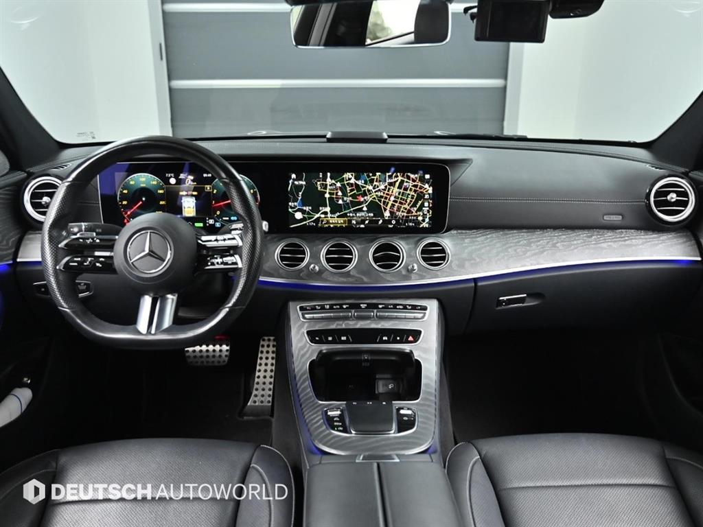 Mercedes Benz E class - Vista 9