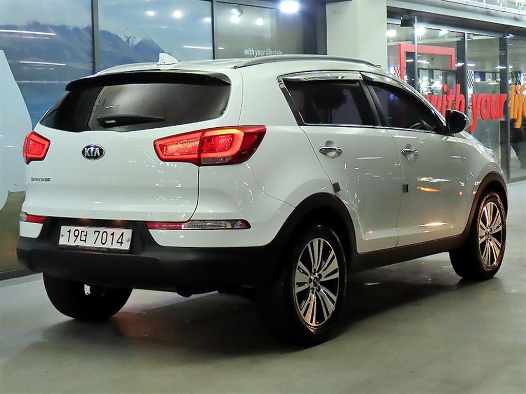 KIA Sportage - Vista 4