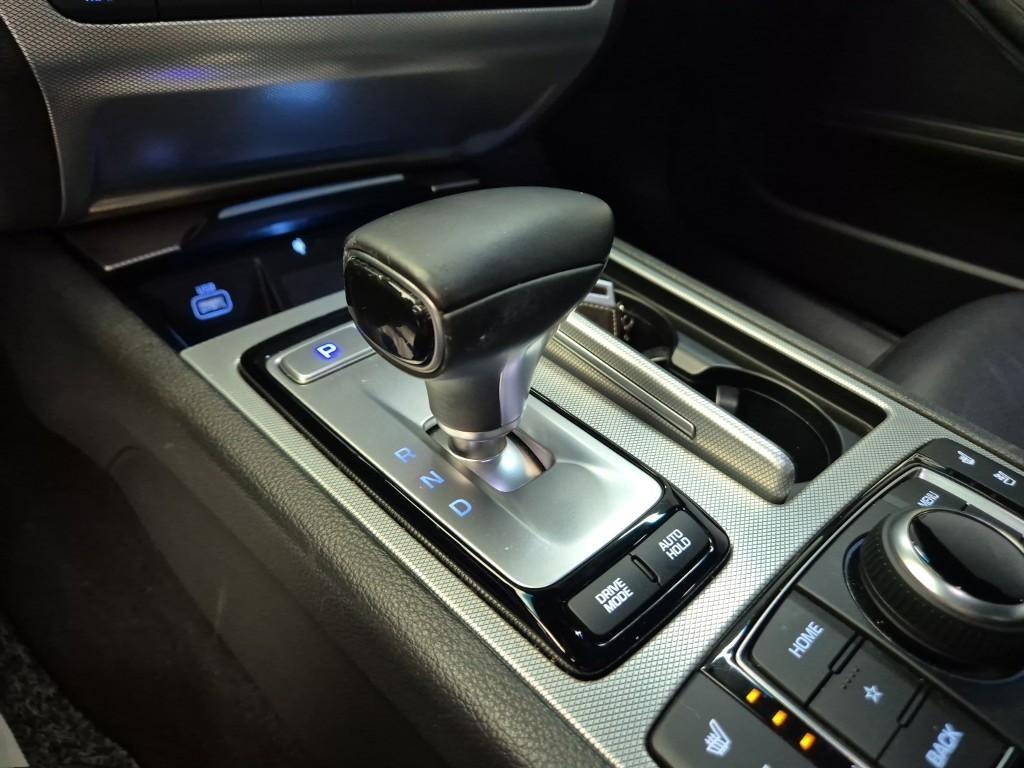 Genesis G80 - Vista 8