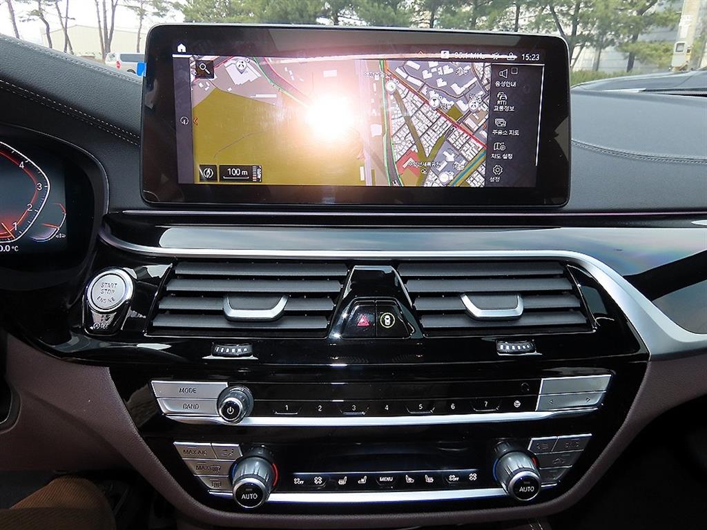 BMW 5 Series 2023 Blanco - Importación desde Corea - HF Imports Iquique - Foto 13