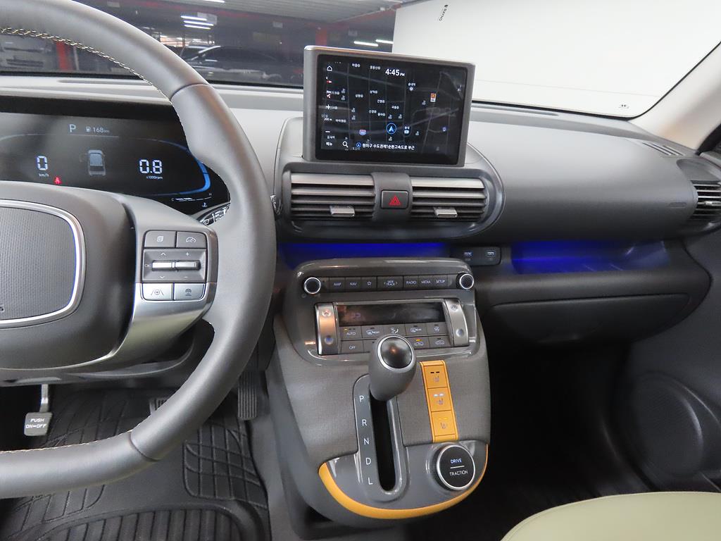 HYUNDAI Casper - Vista 10