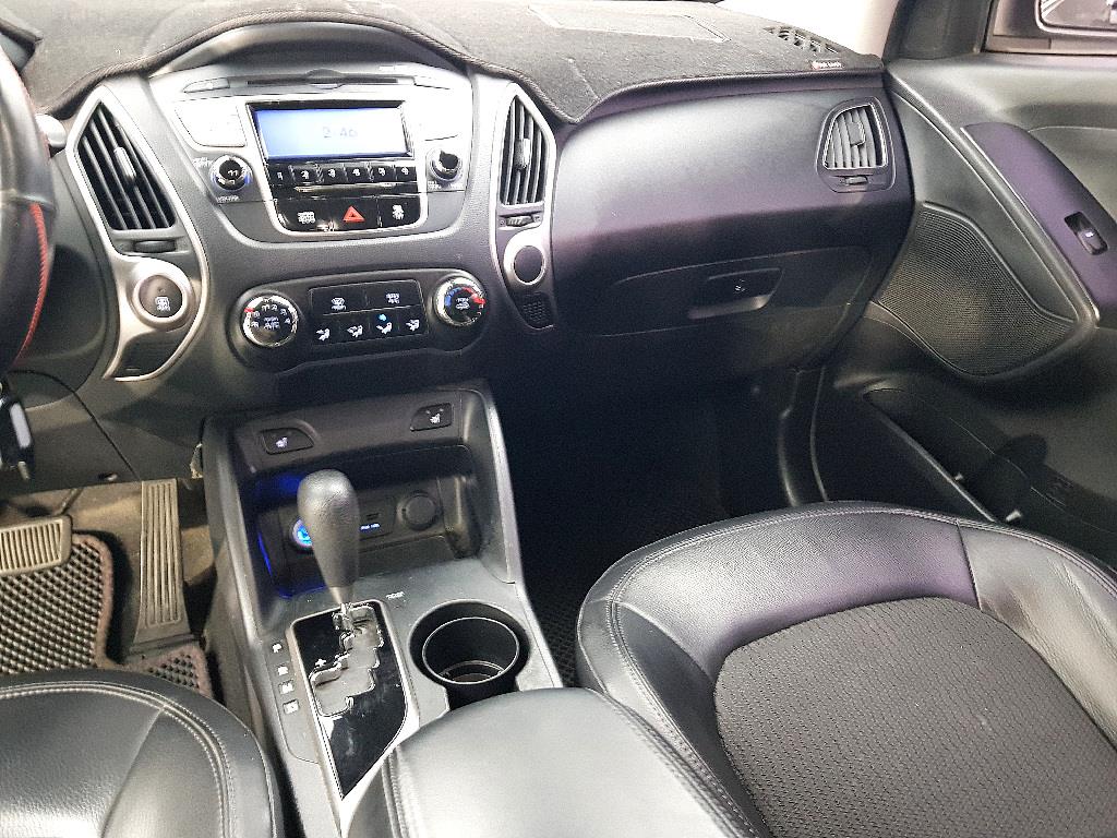 HYUNDAI Tucson - Vista 10