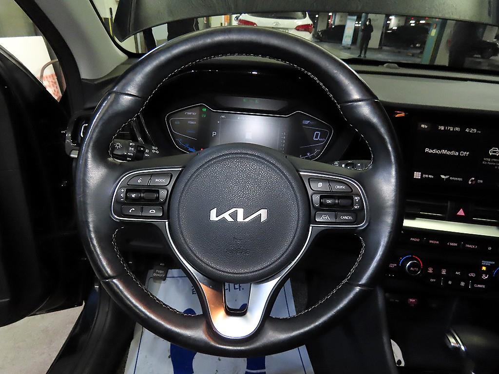 KIA Niro - Vista 8