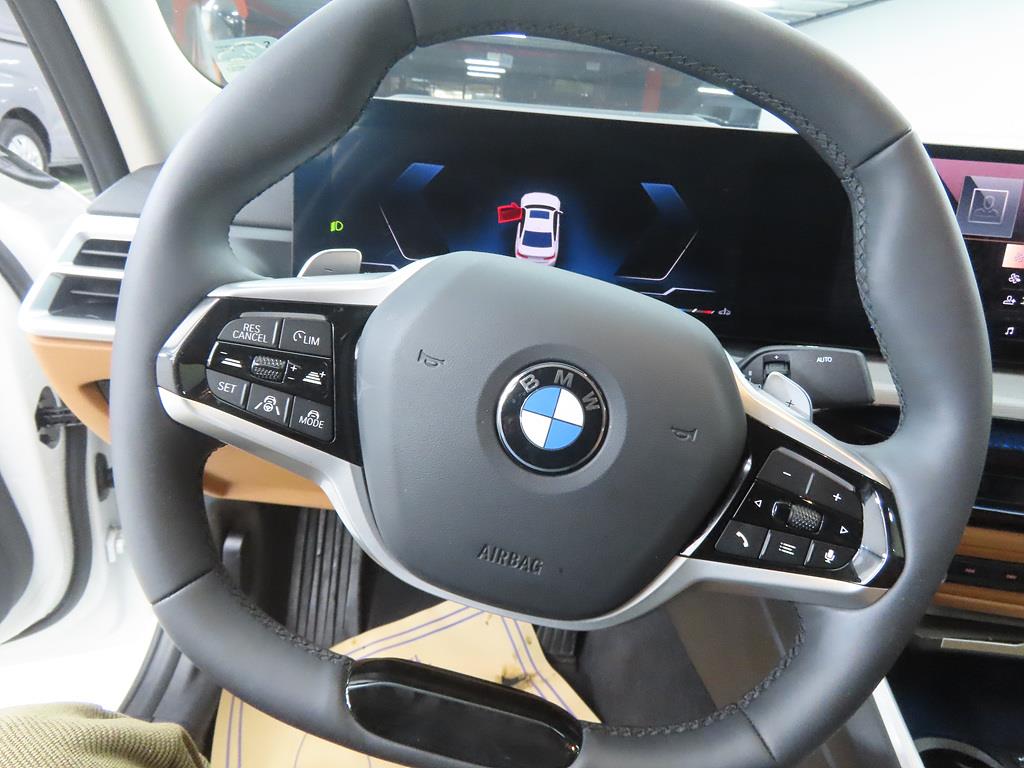 BMW 3 series - Vista 8