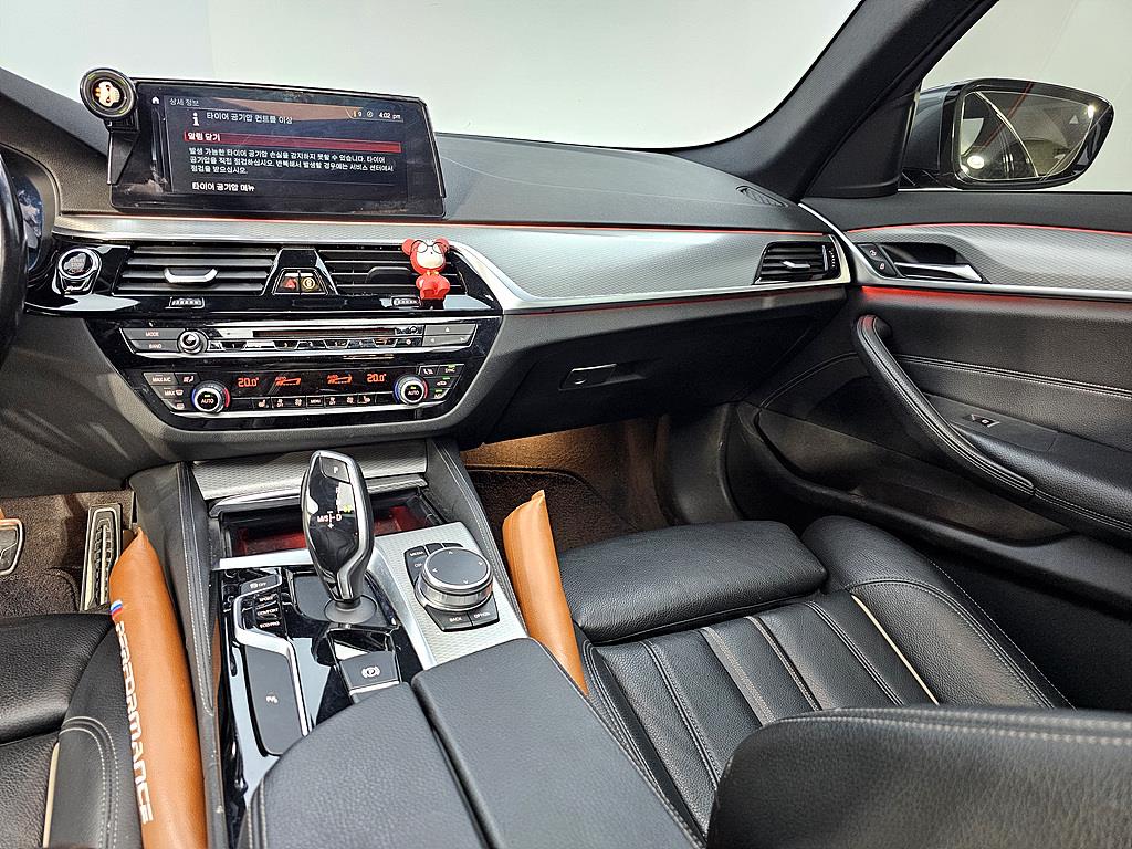 BMW 5 Series - Vista 10