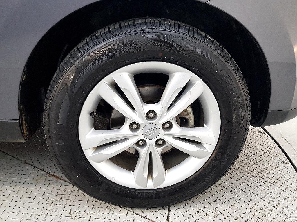 HYUNDAI Tucson 2011 Gris - Importación desde Corea - HF Imports Iquique - Foto 20