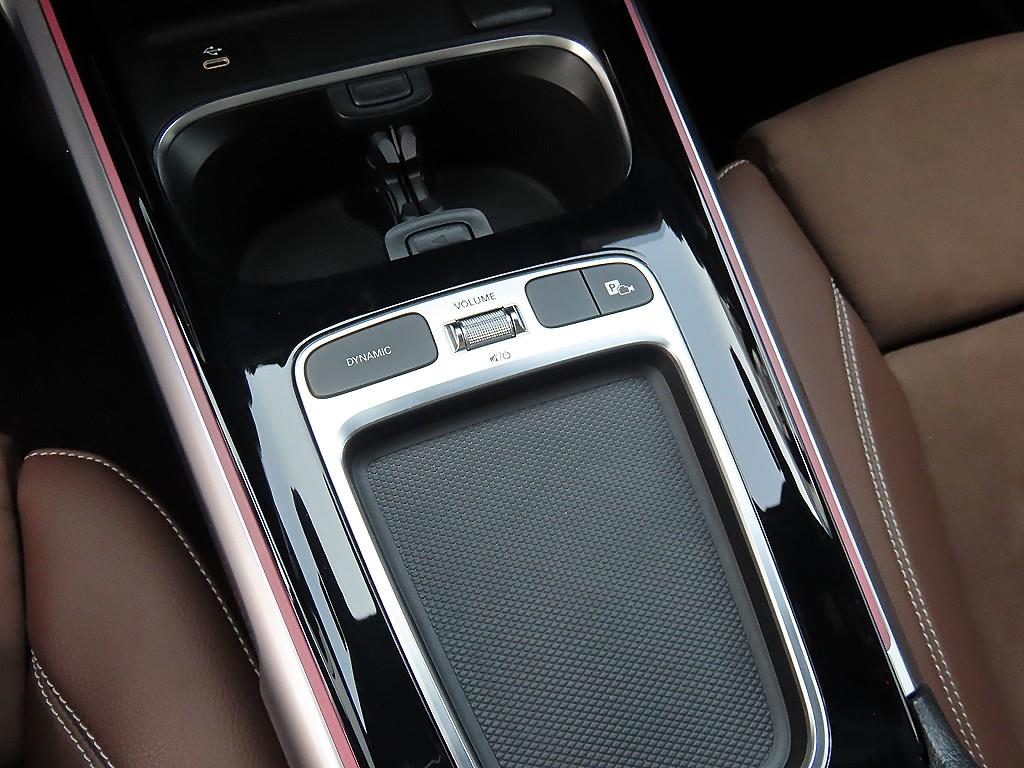 Mercedes Benz GLB Class 2025 - Importación desde Corea - HF Imports Iquique - Foto 13