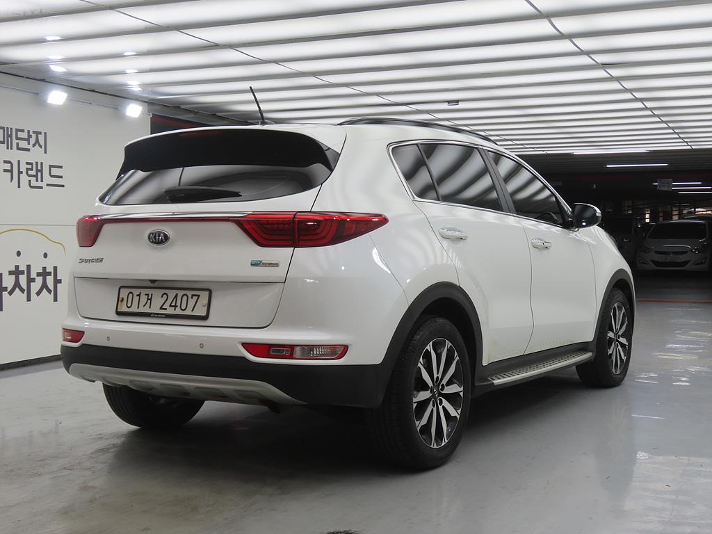 KIA Sportage - Vista 4