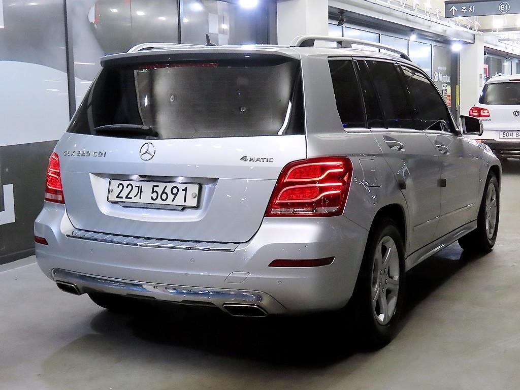 Mercedes Benz GLK Class - Vista 4