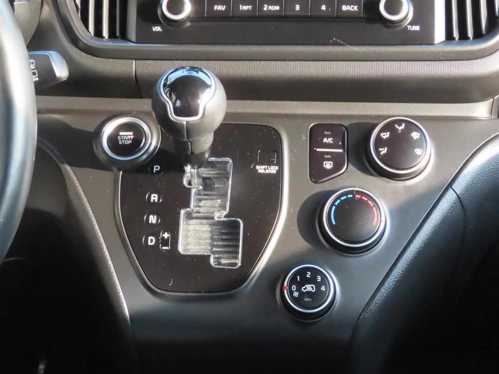 KIA Ray 2023 the color of pearl - Importación desde Corea - HF Imports Iquique - Foto 11