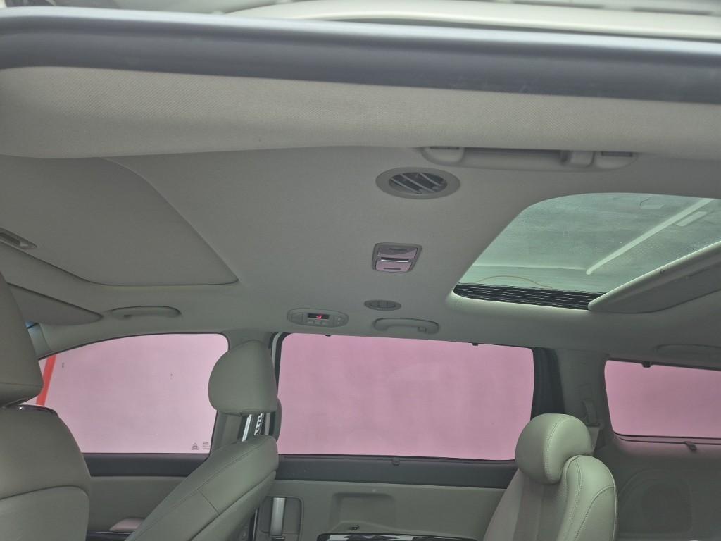 KIA Carnival 2015 Blanco - Importación desde Corea - HF Imports Iquique - Foto 13