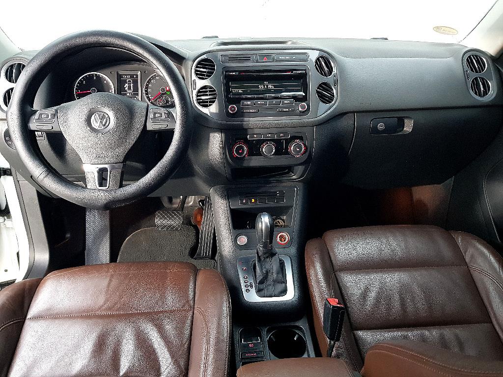 Volkswagen Tiguan - Vista 5