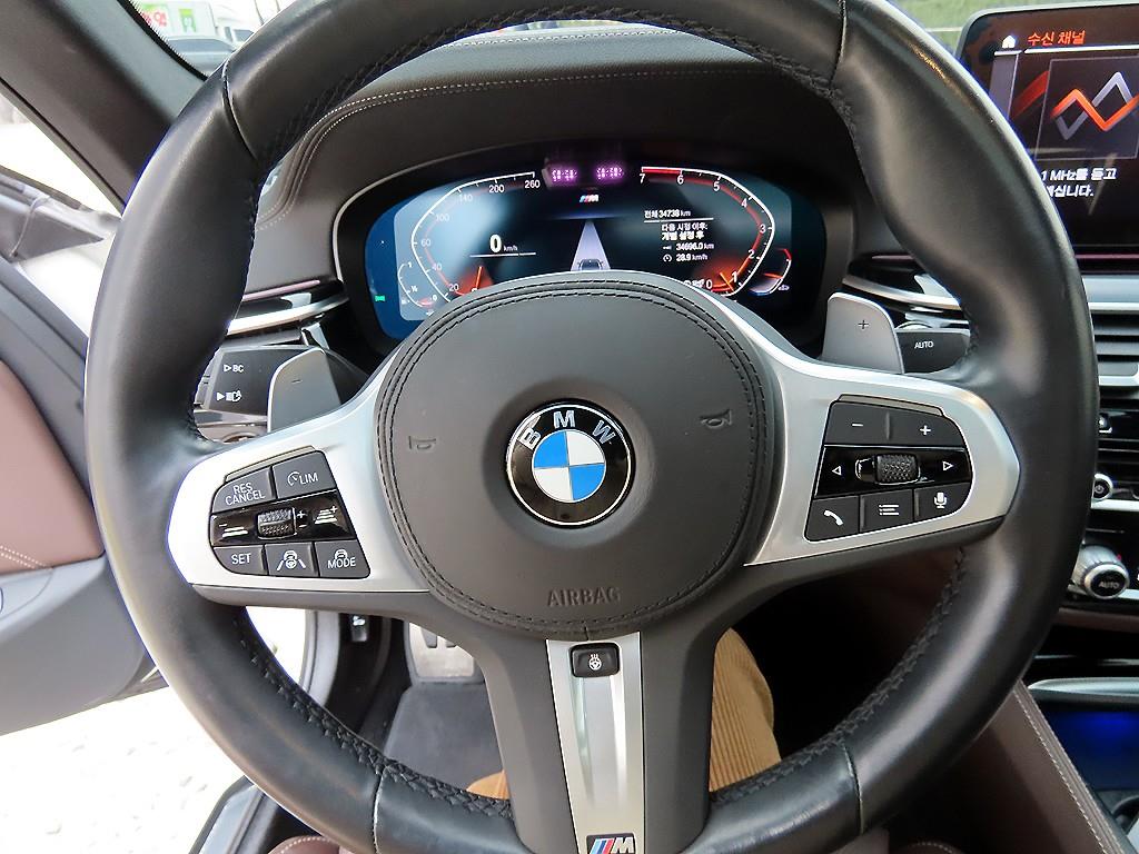 BMW 5 Series - Vista 8