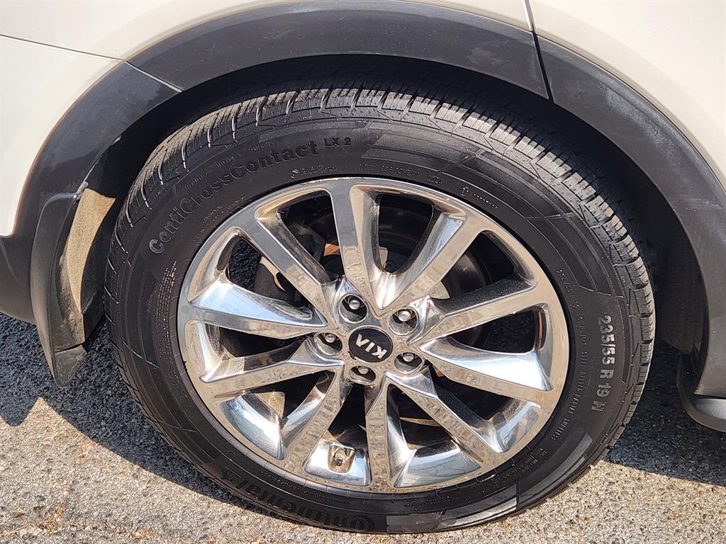 KIA Sorento - Vista 5