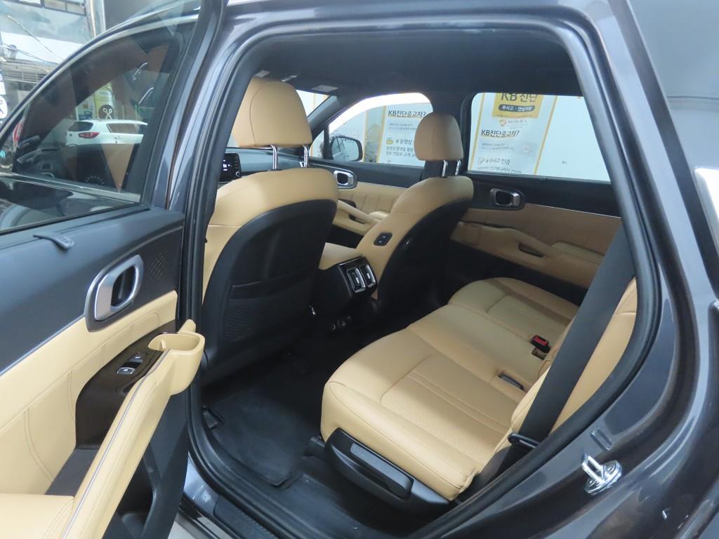 KIA Sorento - Vista 6