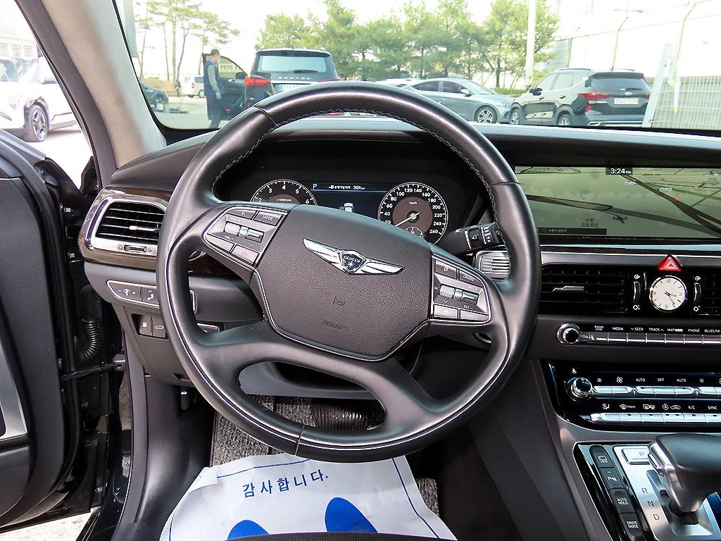 Genesis EQ900 - Vista 8