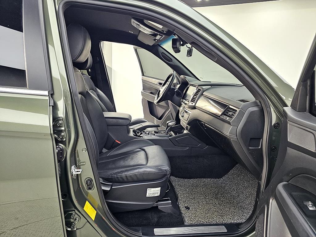 Ssangyong Rexton - Vista 10