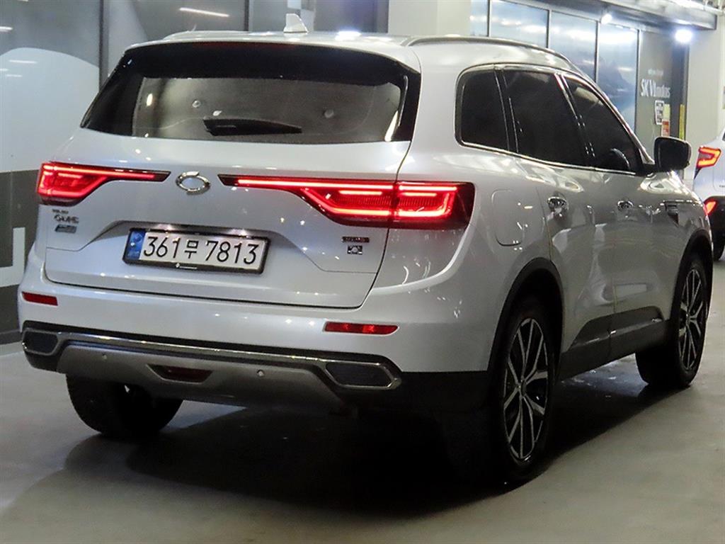 SAMSUNG QM6 - Vista 4