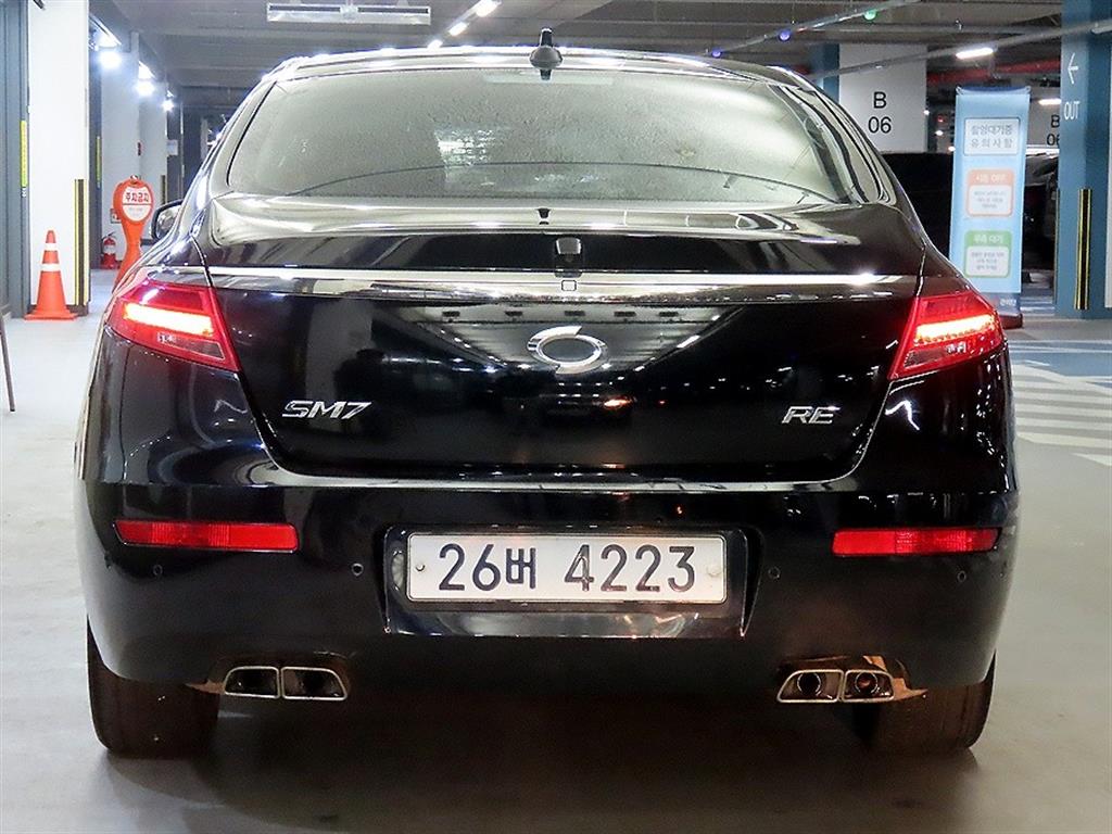 SAMSUNG SM7 - Vista 5