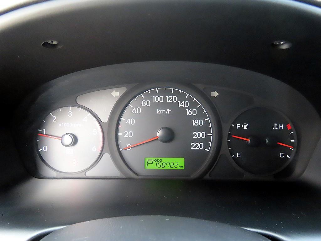 HYUNDAI Starex - Vista 10