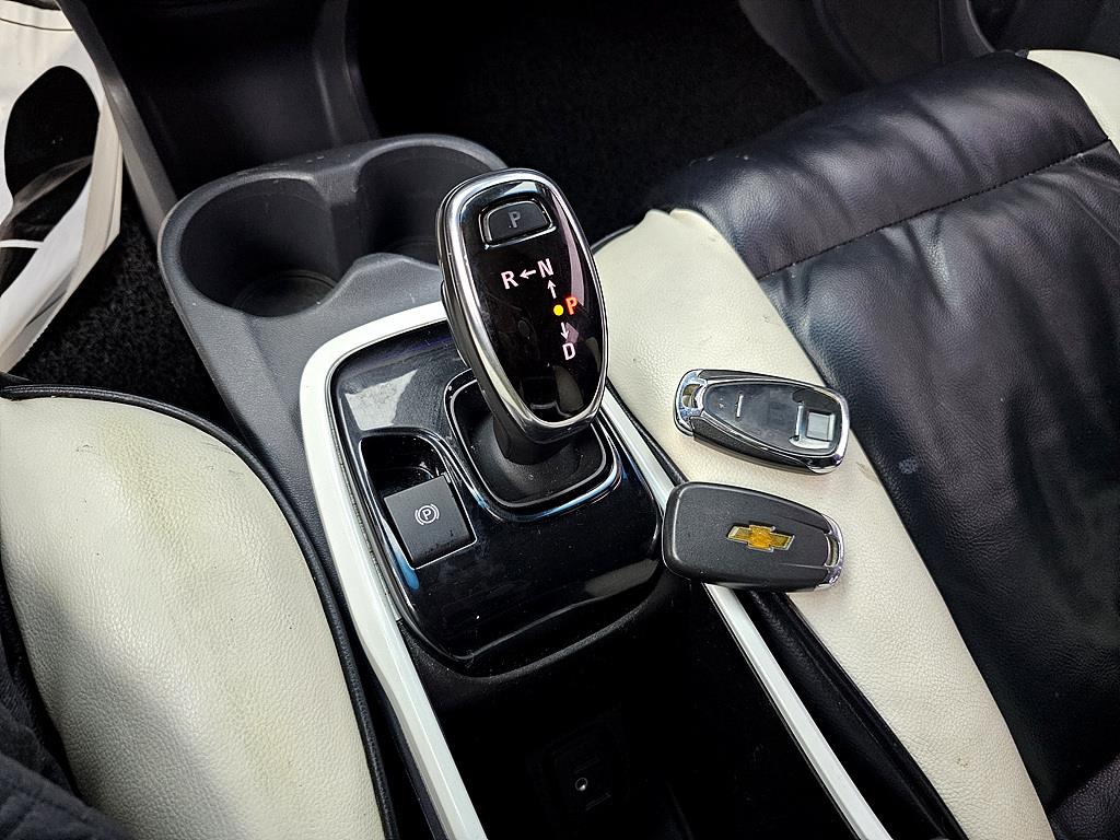 Chevrolet Bolt 2018 Blanco - Importación desde Corea - HF Imports Iquique - Foto 14