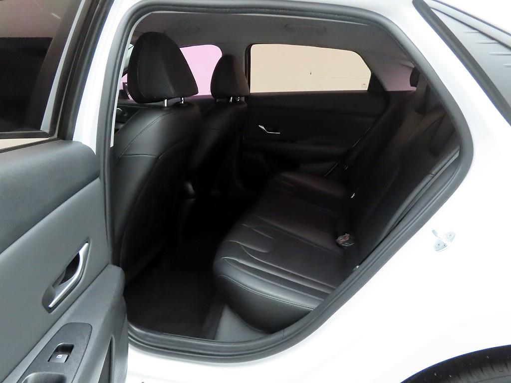 HYUNDAI Avante 2021 Blanco - Importación desde Corea - HF Imports Iquique - Foto 15