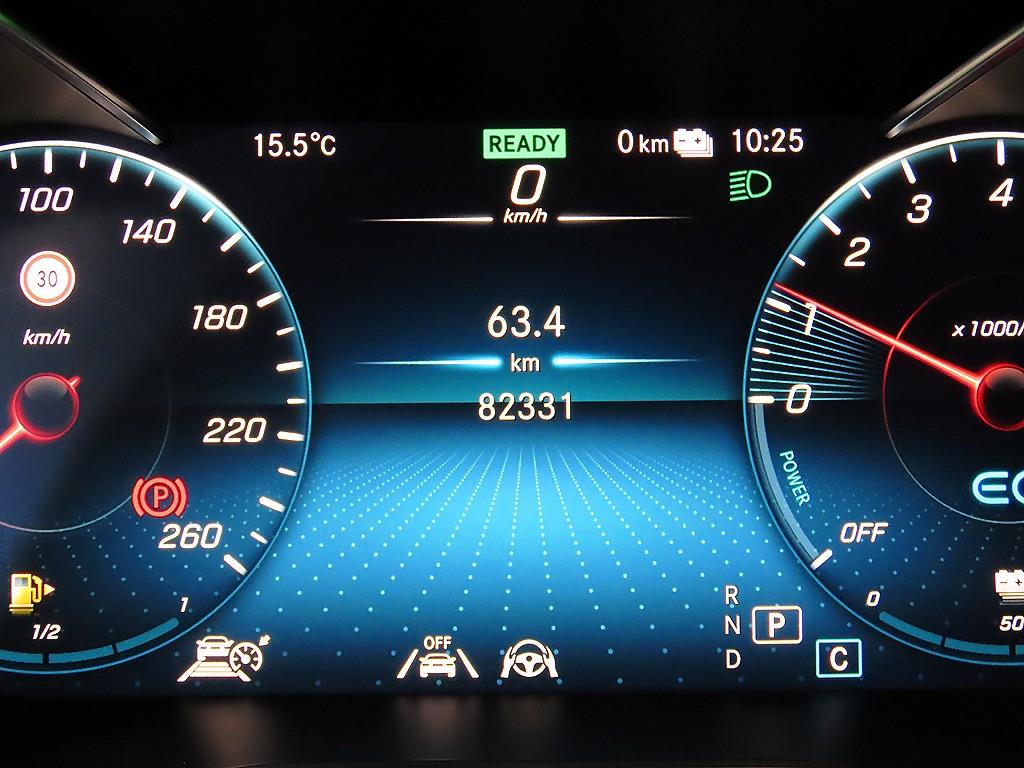 Mercedes Benz GLC Class - Vista 9