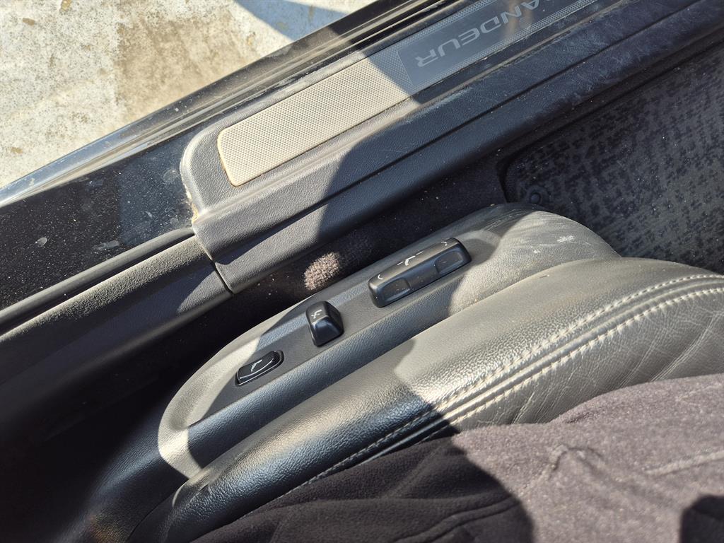 HYUNDAI Grandeur 2008 Negro - Importación desde Corea - HF Imports Iquique - Foto 15