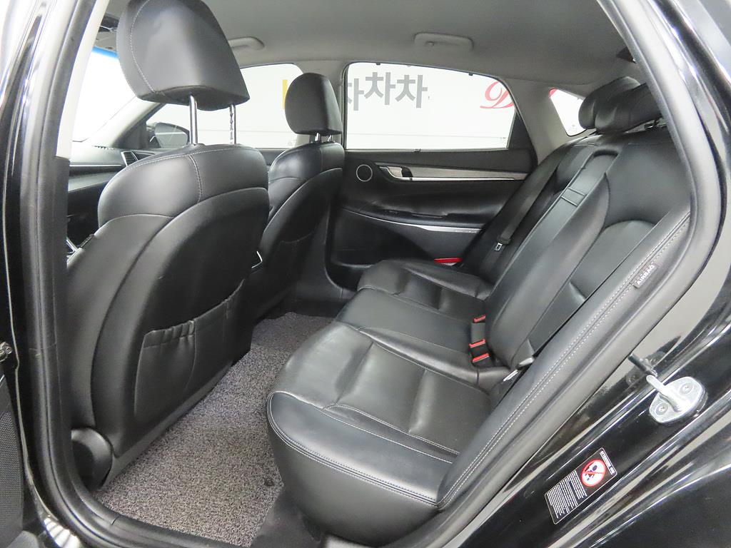 HYUNDAI Grandeur - Vista 6