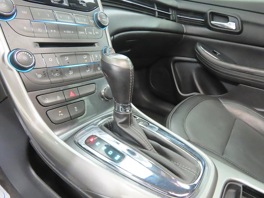 Chevrolet Malibu - Vista 11