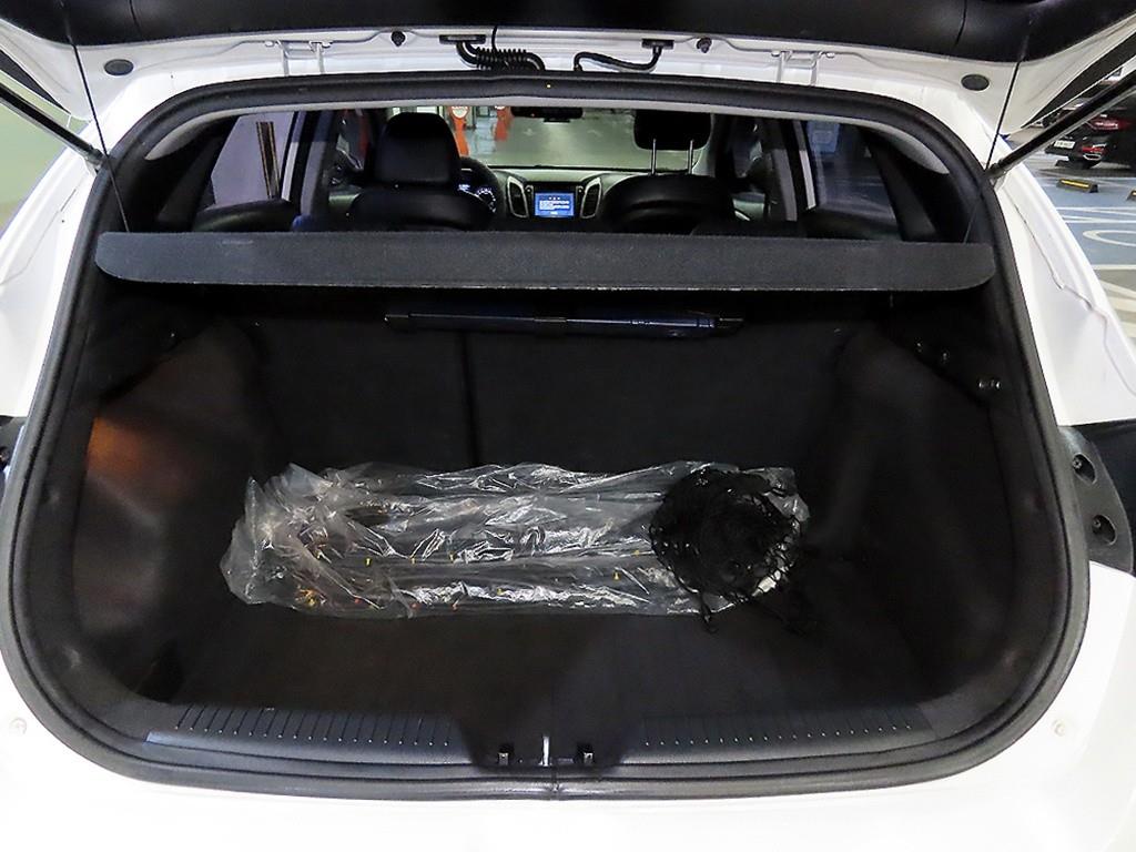 HYUNDAI i30 2012 Blanco - Importación desde Corea - HF Imports Iquique - Foto 17