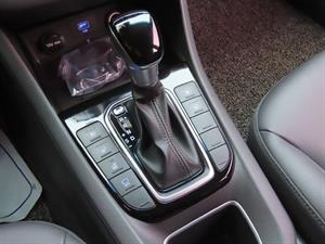 HYUNDAI Ioniq - Vista 12