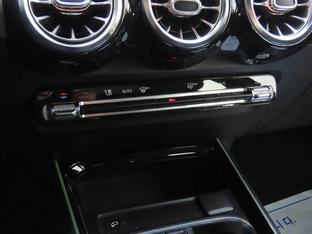 Mercedes Benz GLB Class 2021 - Importación desde Corea - HF Imports Iquique - Foto 8